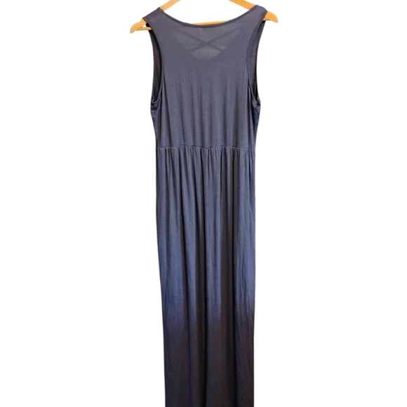 Chic Sleeveless Periwinkle Maxi Dress - Picture 4 of 6
